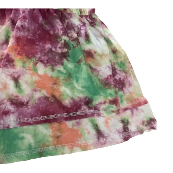 Tie Dye Drawstring Shorts with Side Slit Pockets - Picture 9 of 10